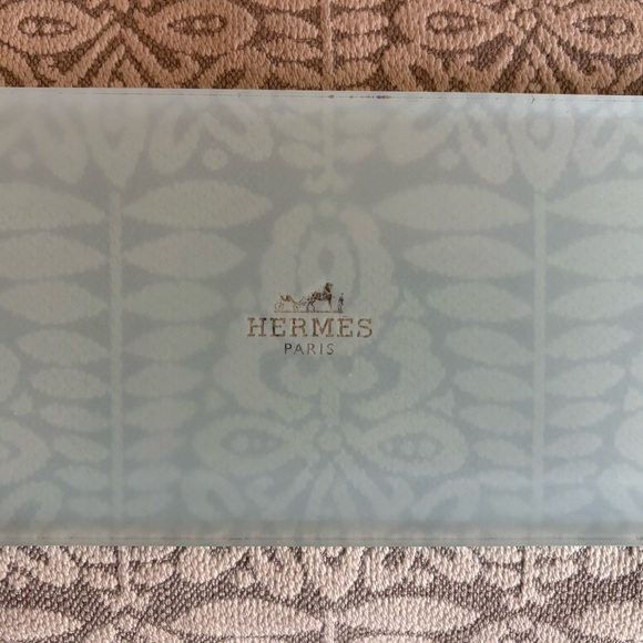 Hermès Frosted Glass Very Pale Green Tray with Silver Accents - Picture 8 of 13